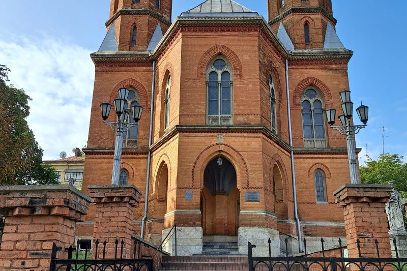 «Invictus/Нескорені»