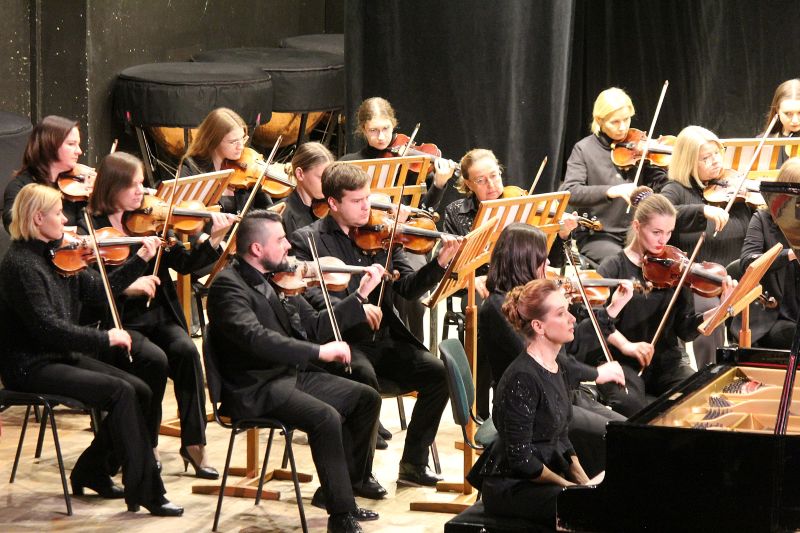 Маестро Юрій Янко виступив у Чернігові