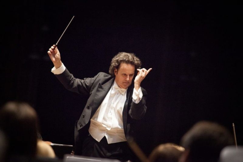 Хобарт Ерл – ювіляр!