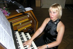 У Луцьку відбудеться благодійний органний концерт Надії Величко